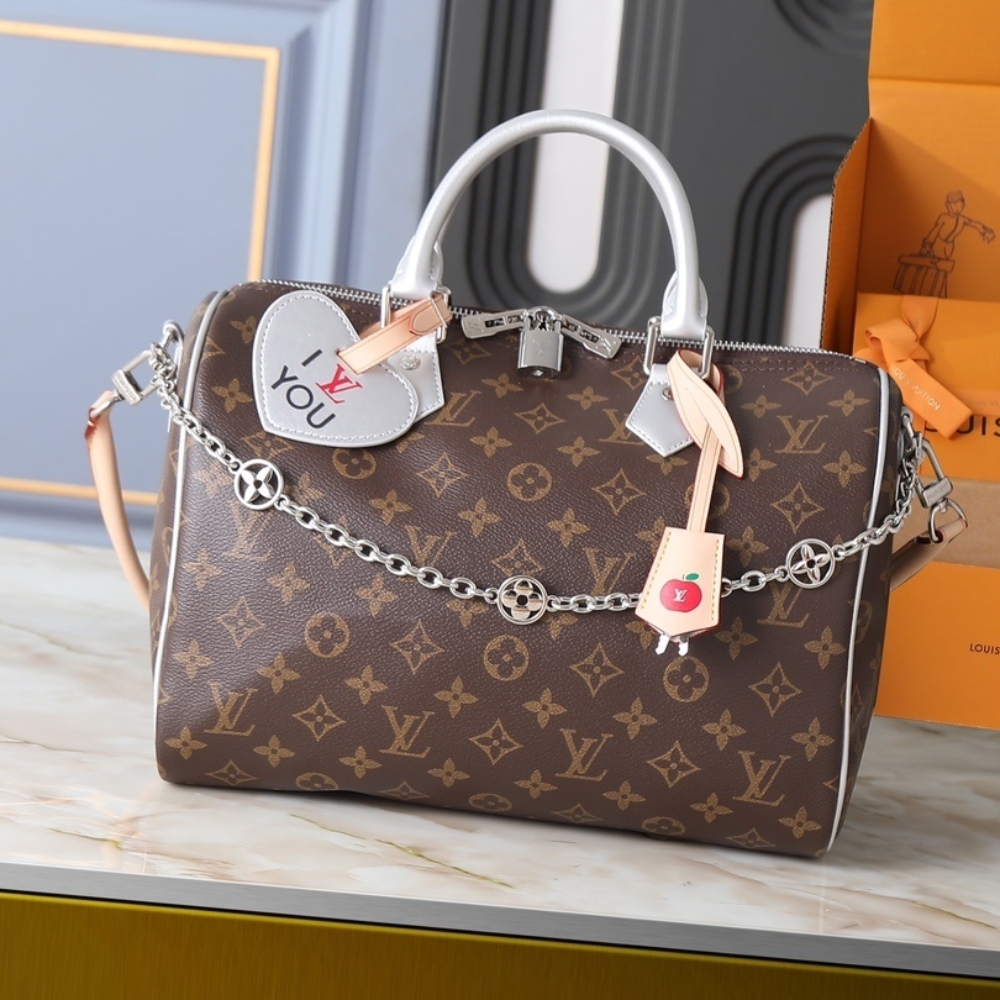 Louis Vuitton 57th Street NYC Speedy Bandoulière 30 Monogram Silver 30cm M27324 - Image 2