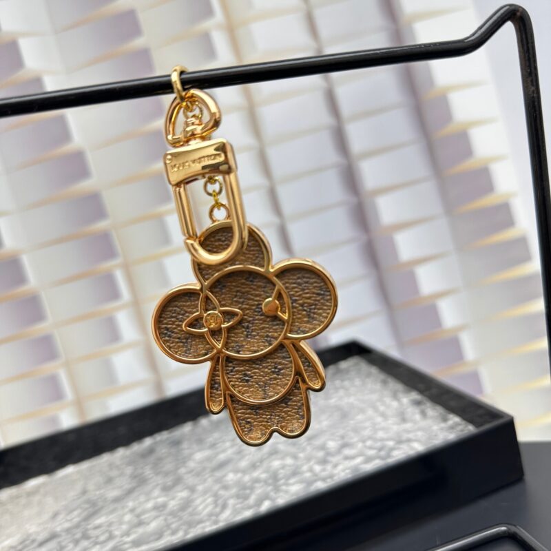 Alternative view of Louis Vuitton Monogram Vivienne Xmas Bag Charm Key Holder Gold M02210