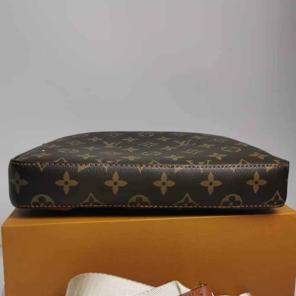 Louis Vuitton Trio Messenger Bag Monogram Stripes Brown 25Cm M45965 - Image 4