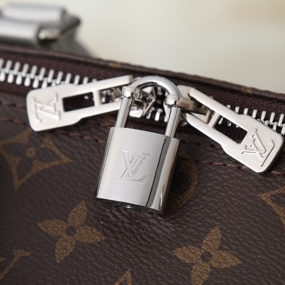 Louis Vuitton 57th Street NYC Speedy Bandoulière 30 Monogram Silver 30cm M27324 - Image 6
