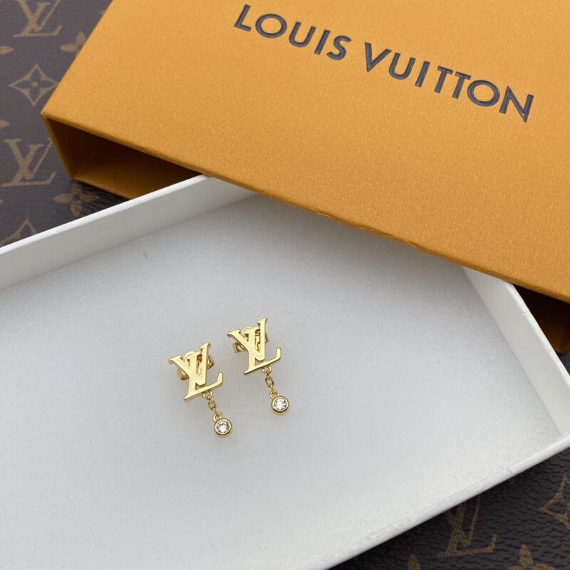 Alternative view of Louis Vuitton Idylle Blossom Lv Ear Stud Gold Earrings Q96495