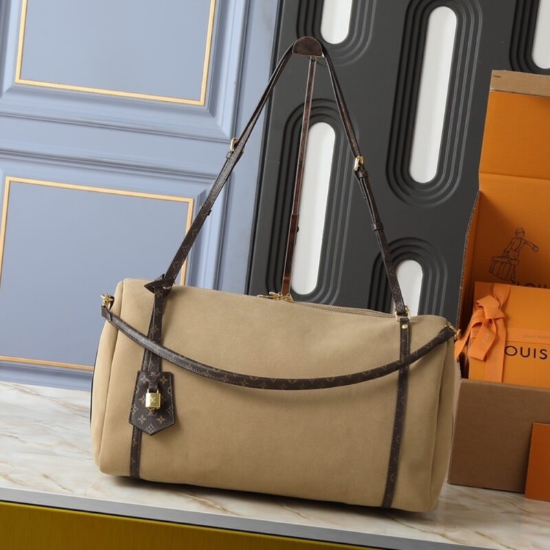 Alternative view of Louis Vuitton GM Express Travel Hazelnut 45Cm M26451
