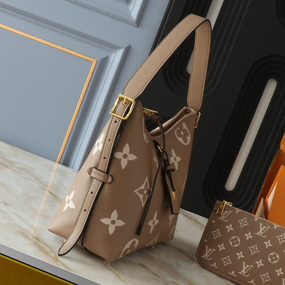 Louis Vuitton Carryall PM Crème Beige 29Cm M47180 - Image 4