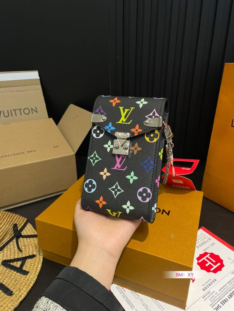 Alternative view of Louis Vuitton X Takashi Murakami Phone Pouch Métis Multicolored 17Cm M14098
