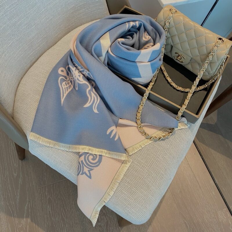 Alternative view of Hermes Cashmere Wool Scarf Wrap Shawl In Blue And Pink 180Cm