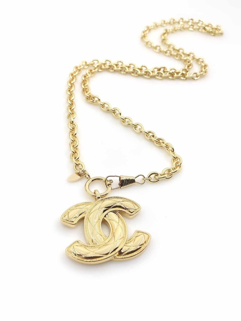 Chanel Cc Gold Necklace