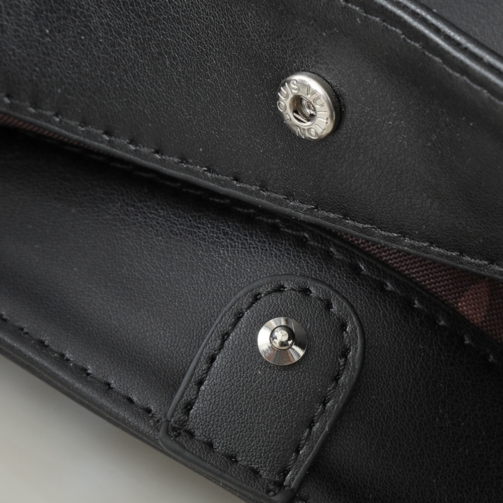 Louis Vuitton Atlantis Vibe MM Black 41Cm M11266 - Image 3