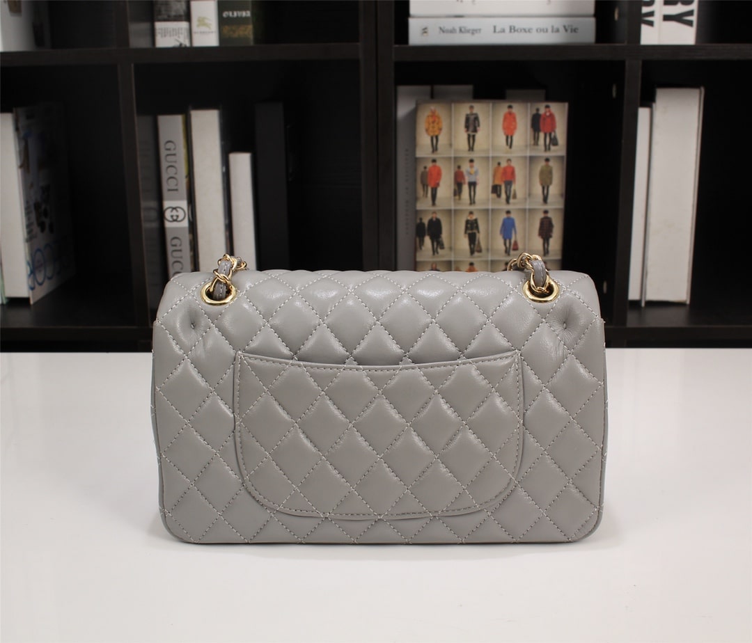 Chanel Classic Double Flap Bag Gold Hardware Gray 25Cm - Image 3