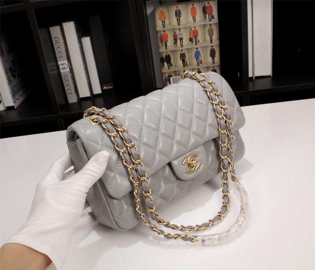Chanel Classic Double Flap Bag Gold Hardware Gray 25Cm - Image 10