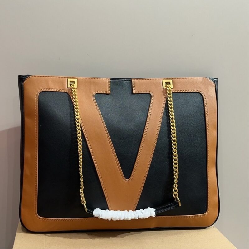 Alternative view of Valentino Garavani Viva Superstar Shopper Brown 44Cm 6W2B0R12Ptj Rfa