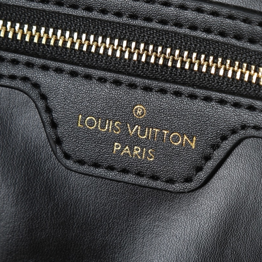 Louis Vuitton Speedy Soft 30 Teddy Monogram Brown 30Cm M26326 - Image 9