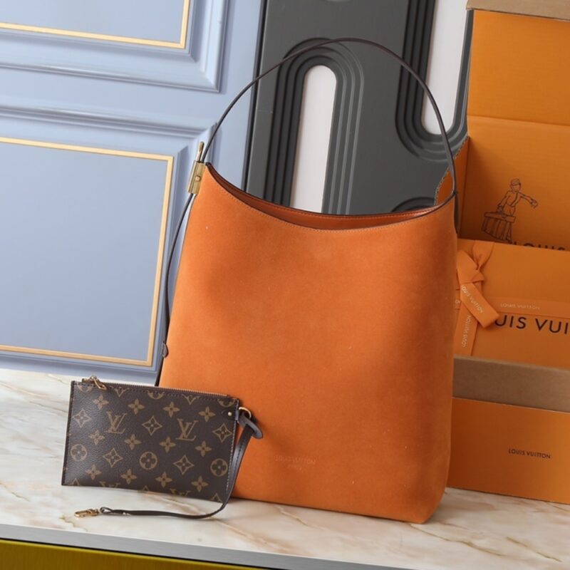 Alternative view of Louis Vuitton Hobo MM Tan 35Cm M25516