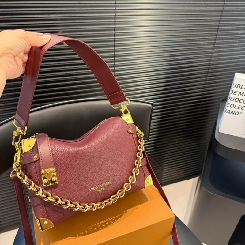 Alternative view of Louis Vuitton Side Trunk MM Plum Red 23Cm