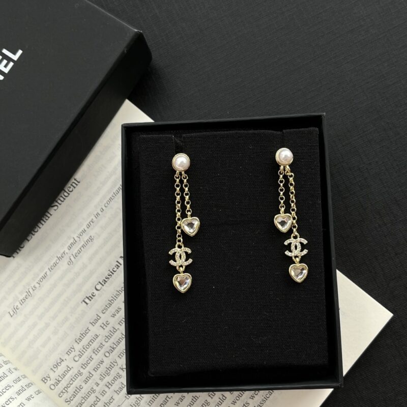 Alternative view of Chanel Heart Shaped Earrings Crystal In Gold Abg245 B21749 U3282