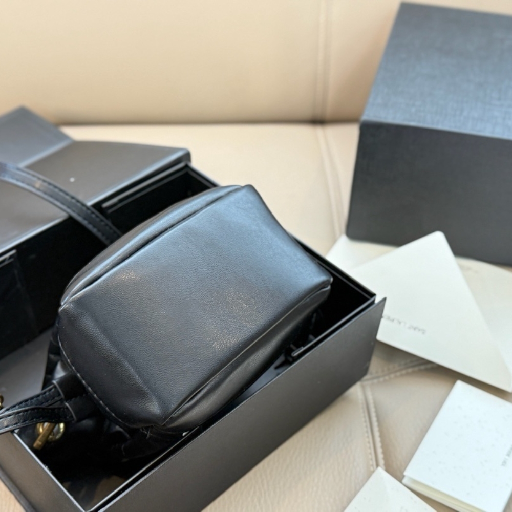 Saint Laurent Jamie Mini Shoulder Pouch Black 14Cm 859174AAB321000 - Image 6