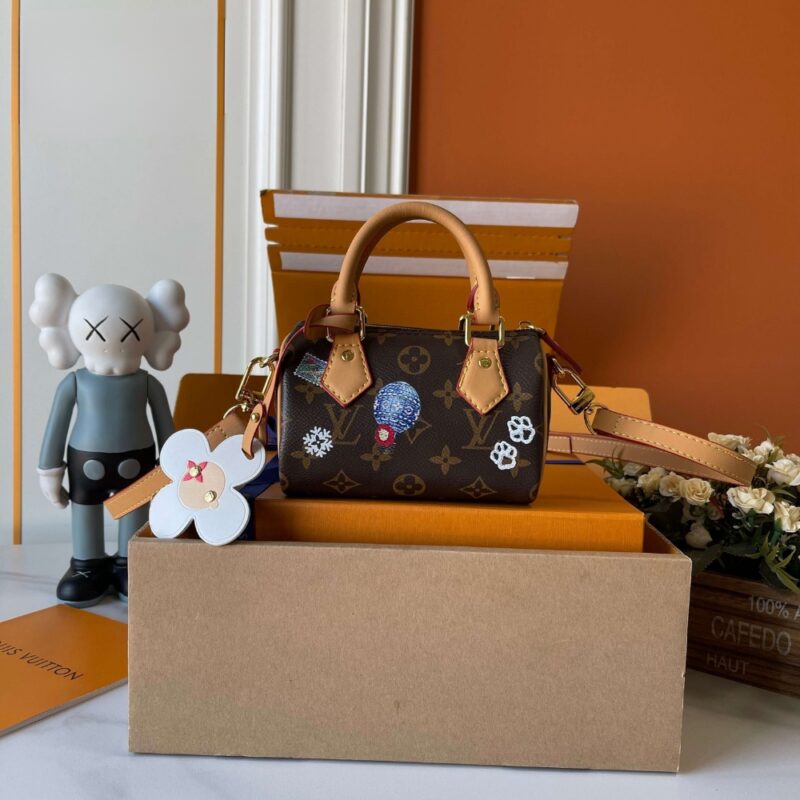 Alternative view of Louis Vuitton Nano Speedy Monogram Snowy Pearl 16Cm M15330