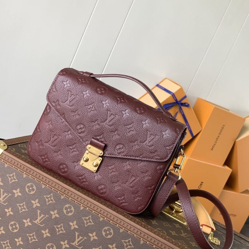 Alternative view of [Super Vip 1:1] Louis Vuitton Pochette Metis MM Grenat 25Cm M25939