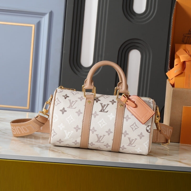 Alternative view of Louis Vuitton Keepall Bandoulière 25 Monogram Beige 25Cm