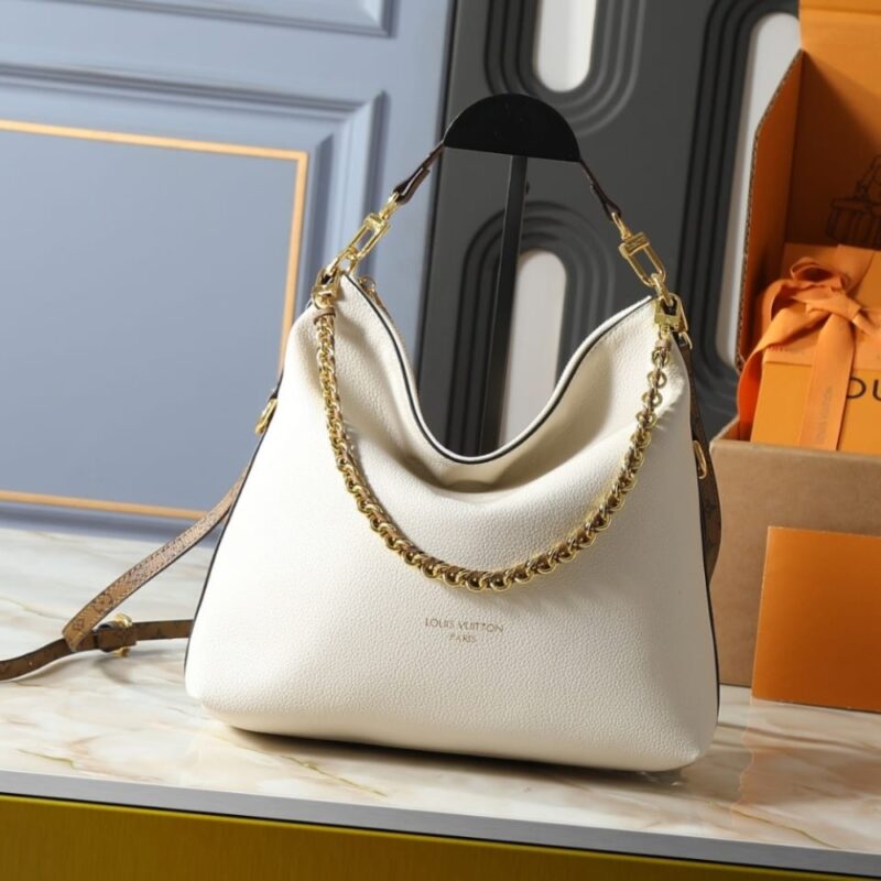 Alternative view of Louis Vuitton Multipass Bag Vanille 30Cm M29094