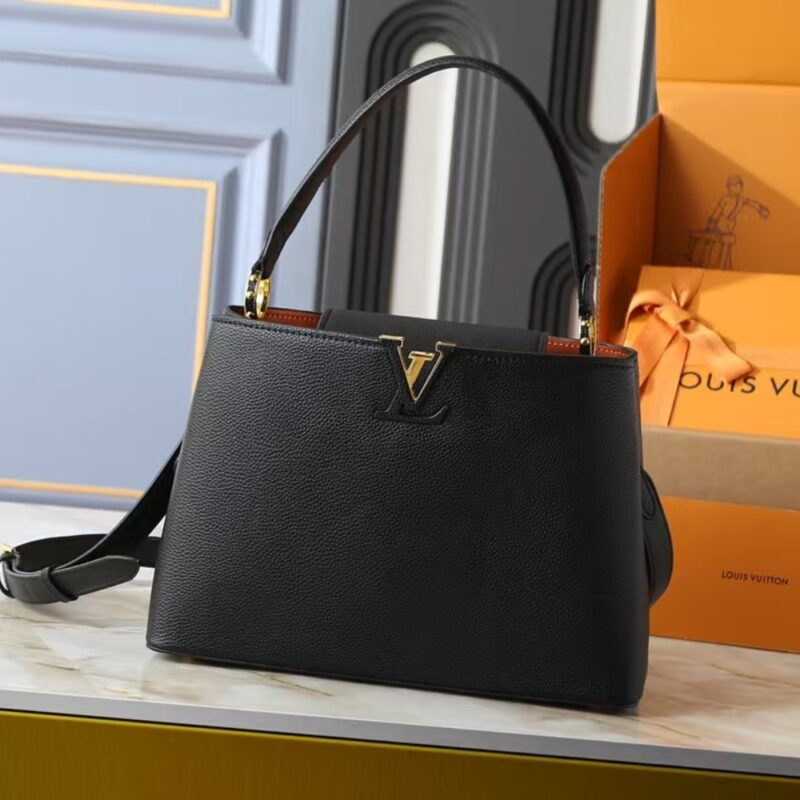 Alternative view of Louis Vuitton Capucines MM Souple Black 33Cm M14370