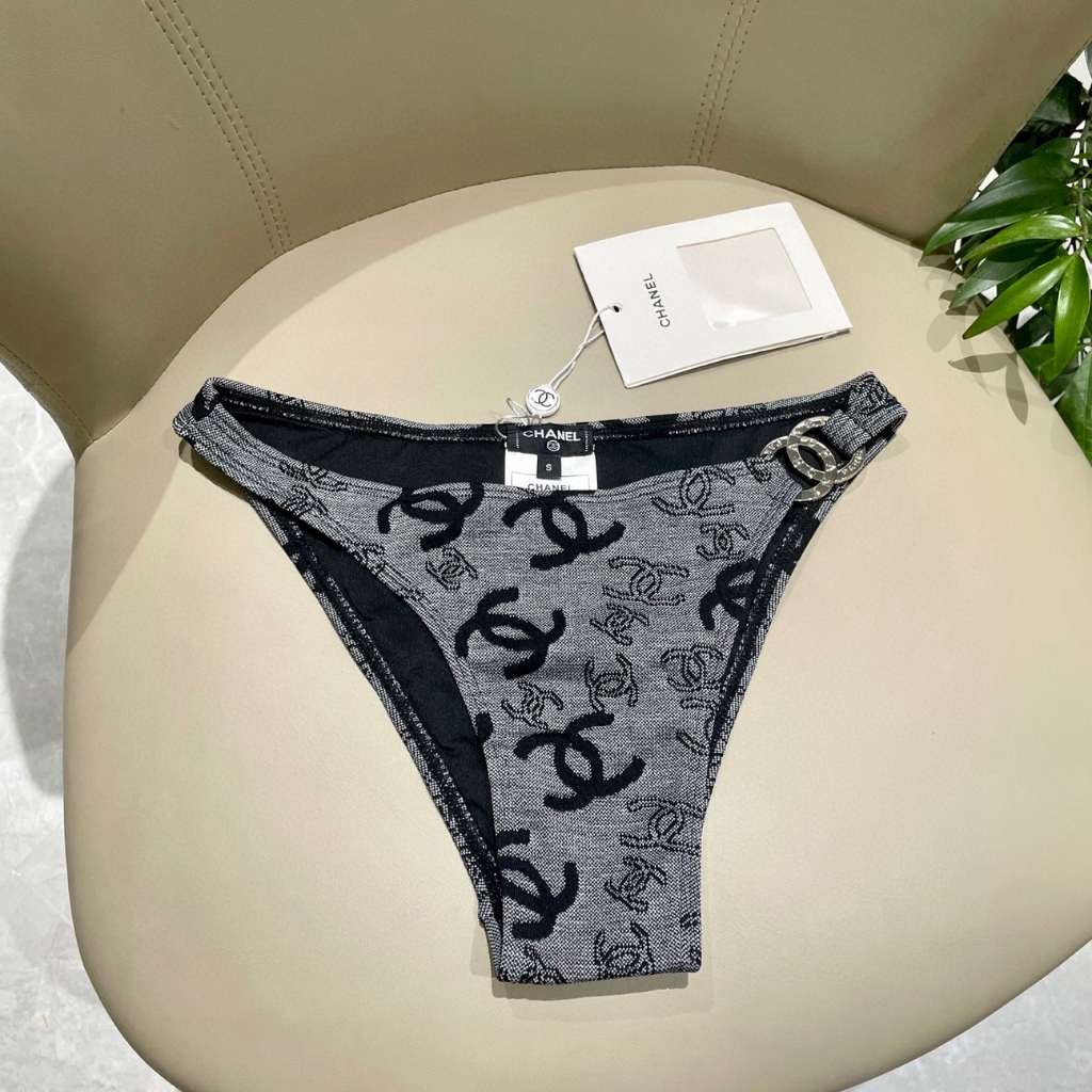 Chanel CC Logo Bikini Set Grey And Black - Image 10