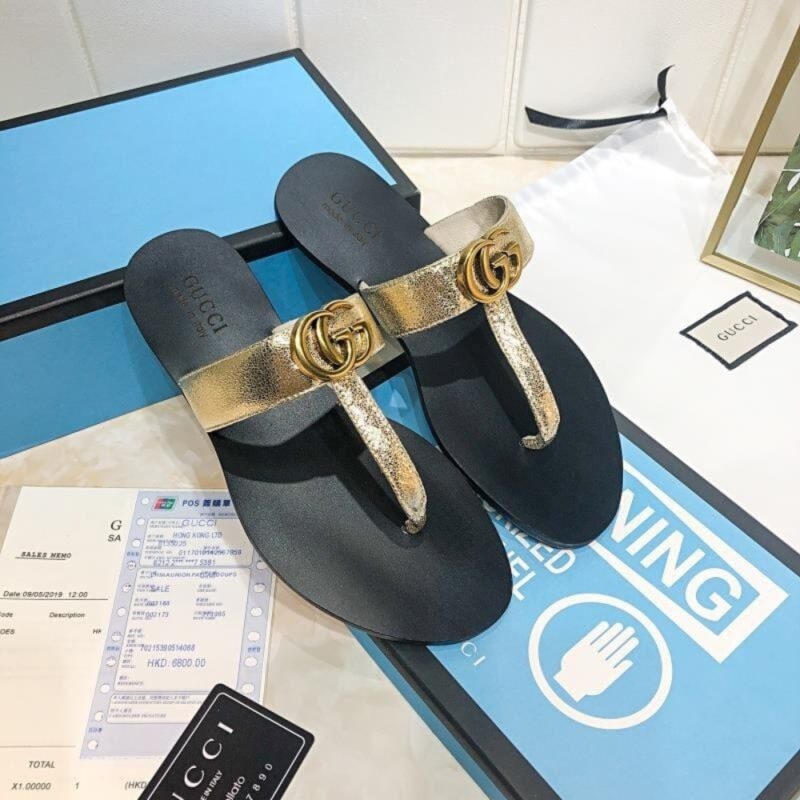 Alternative view of Gucci Thong Sandals With Double G Gold