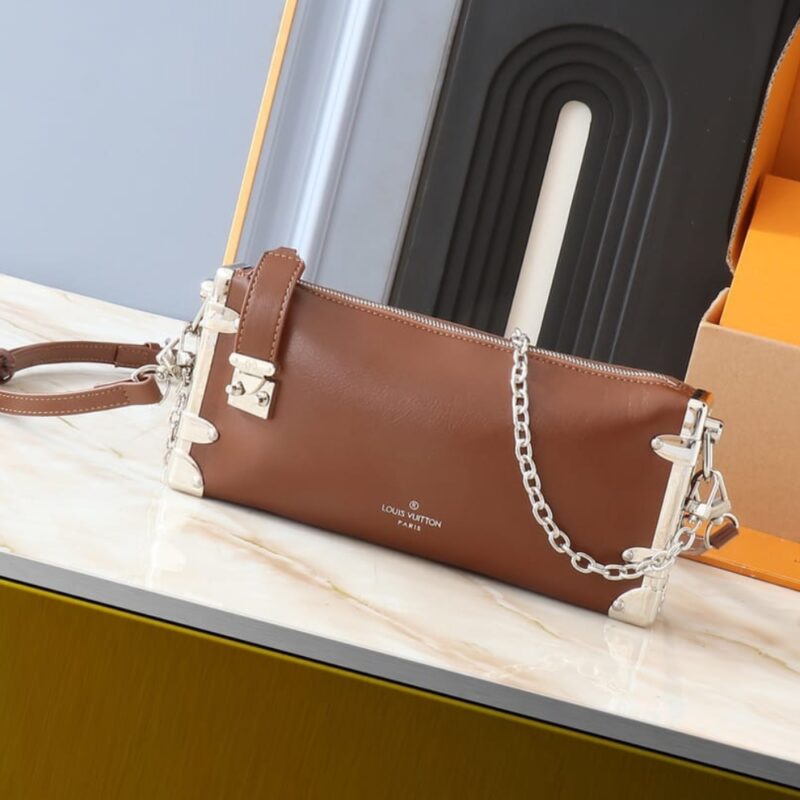 Alternative view of Louis Vuitton Slim Trunk Brown 23Cm M29088