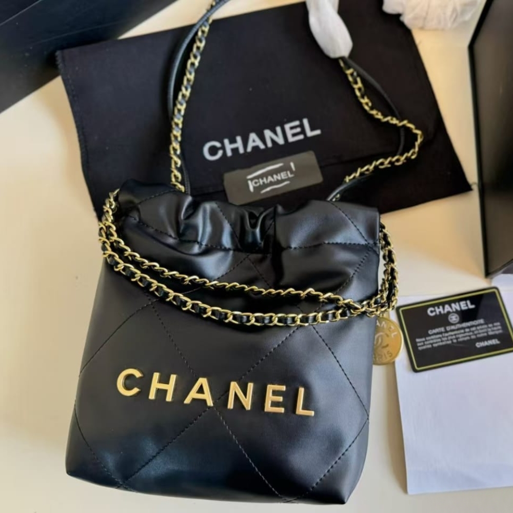 Chanel 22 Mini Handbag Black 23Cm AS3980 B19059 94305 - Image 3
