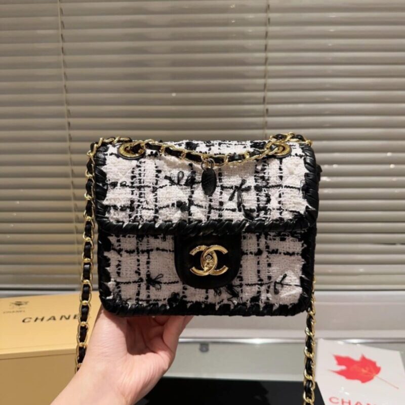 Alternative view of Chanel Mini Flap Bag White 20Cm
