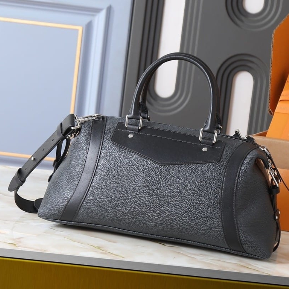 Louis Vuitton LV Biker MM Black 37Cm M14700 - Image 4
