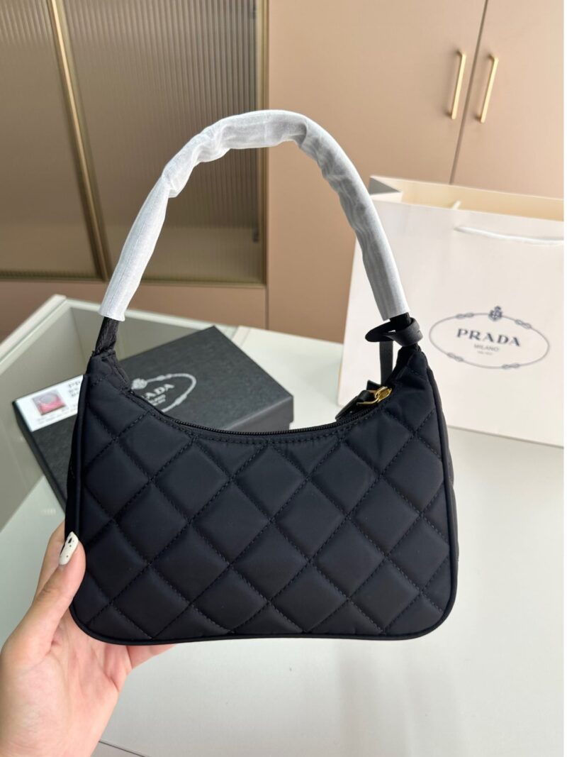 Alternative view of Prada Contenitore Maniglia Tessutu Nylon Quilted Shoulder Bag Black 21Cm