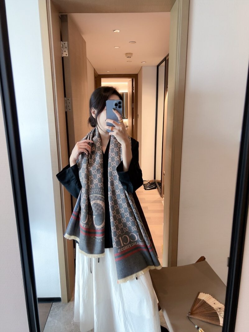 Alternative view of Gucci Gg Jacquard Pattern Knit Scarf Grey