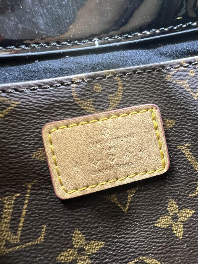 Alternative view of Louis Vuitton Reade PM Monogram Vernis Black 22Cm