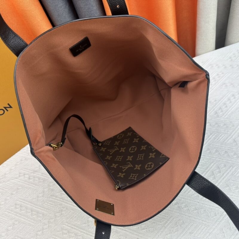 Alternative view of Louis Vuitton Low Key Cabas MM Grained Leather Black 47Cm M25341