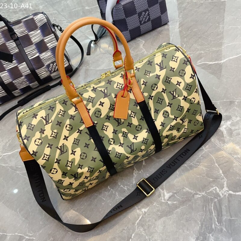 Alternative view of Louis Vuitton Keepall Bandouliere 55 Green 45Cm