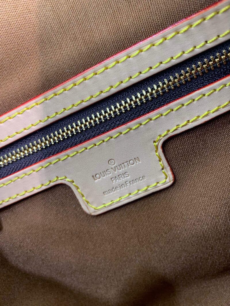 Alternative view of Louis Vuitton Leather Mini Looping Monogram Canvas 28Cm