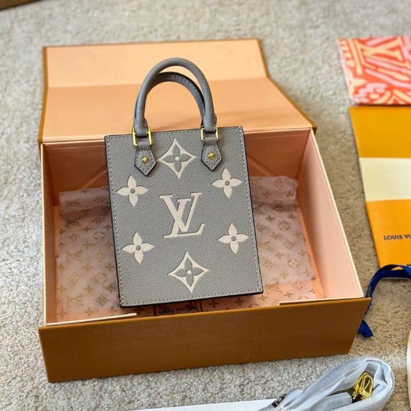 Alternative view of Louis Vuitton Petit Sac Plat Monogram Grey 17Cm