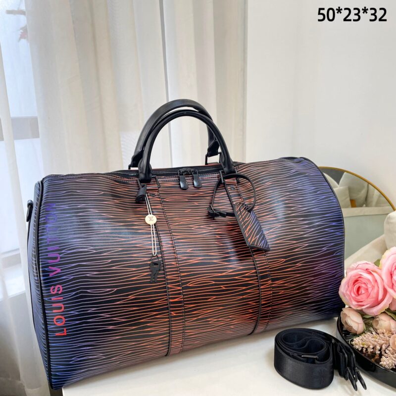 Alternative view of Louis Vuitton Keepall Bandoulière 50 Gradient Electric Sun 32Cm M23174