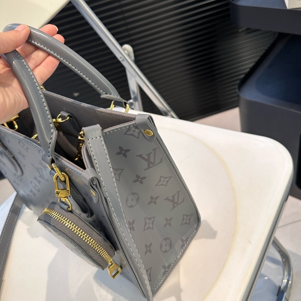 Louis Vuitton Onthego PM Trianon Gray 25Cm M12465 - Image 4