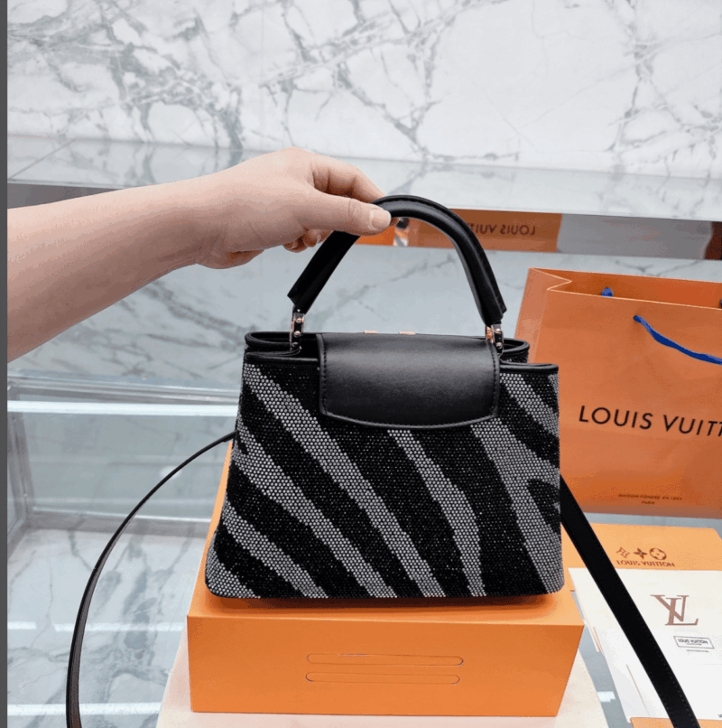 Alternative view of Louis Vuitton Capucines BB Black And Grey Zebra Pattern 27Cm M58517