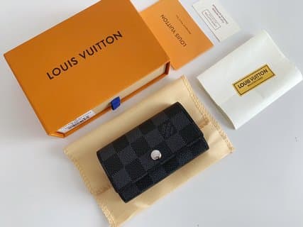 Alternative view of Louis Vuitton 6 Key Holder Damier Graphite 10Cm N62662