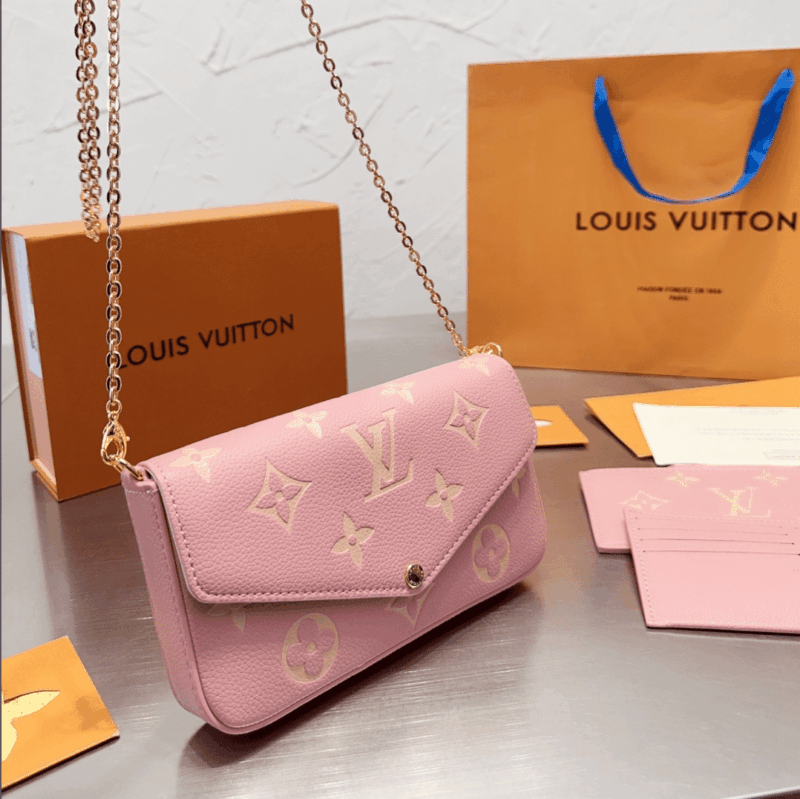 Alternative view of Louis Vuitton Félicie Pochette Rose Trianon Pink 21Cm M81759