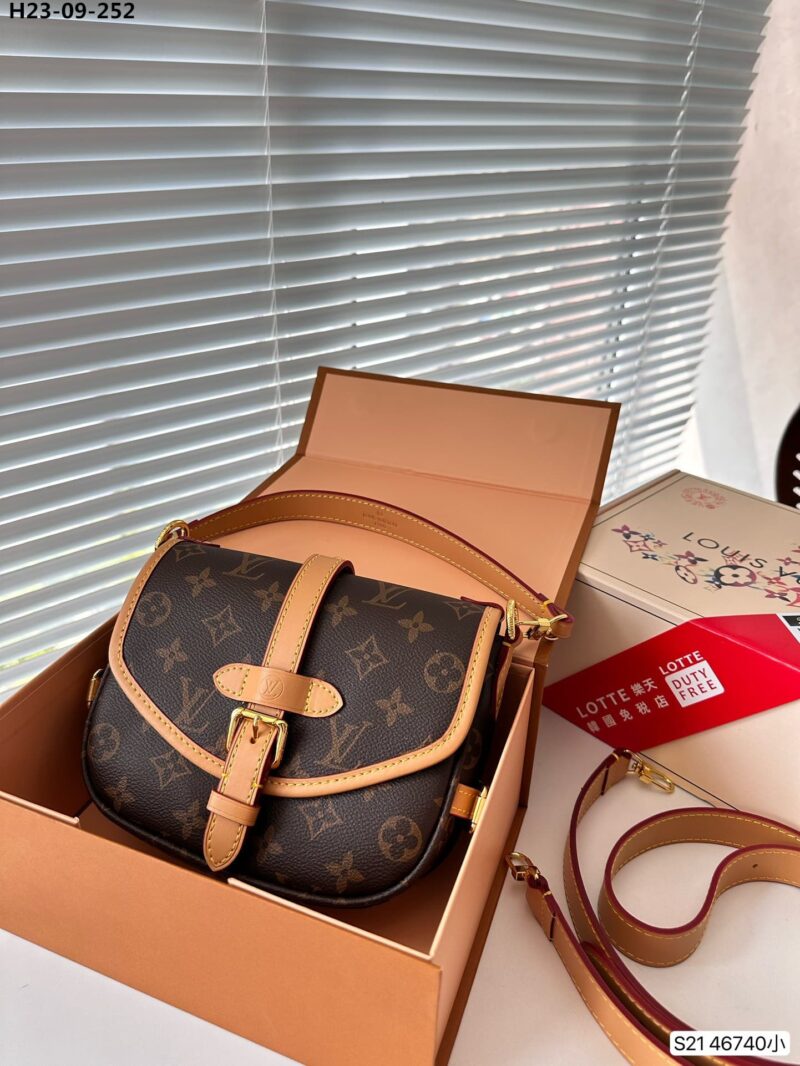 Alternative view of Louis Vuitton Saumur BB Monogram Brown 20Cm M46740