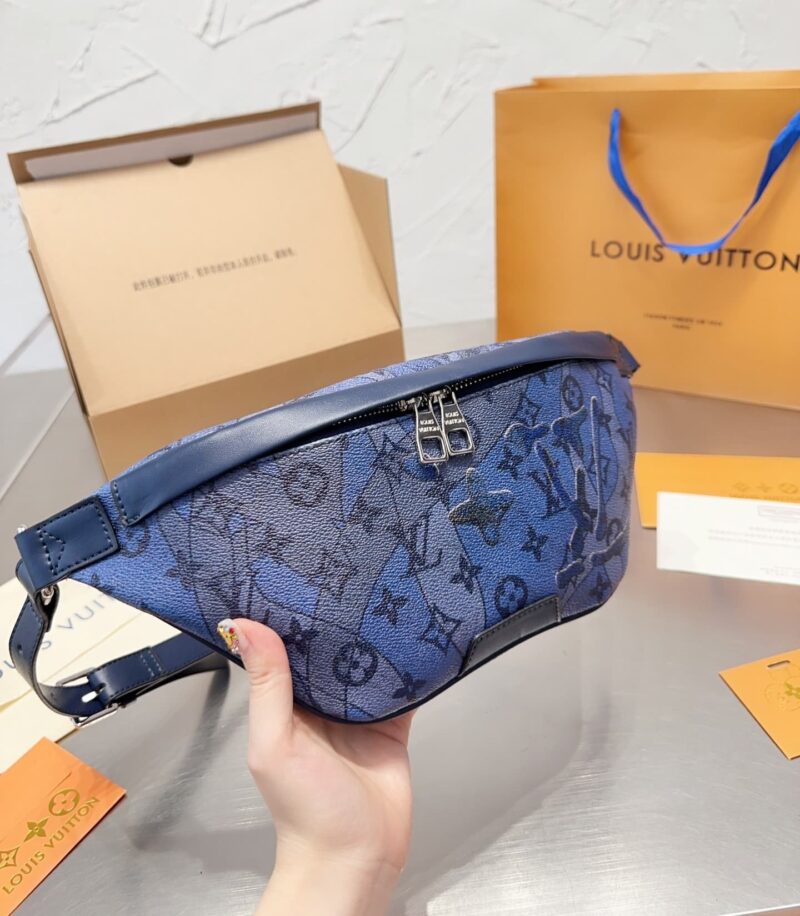 Alternative view of Louis Vuitton Discovery Bumbag Blue 47Cm M22576