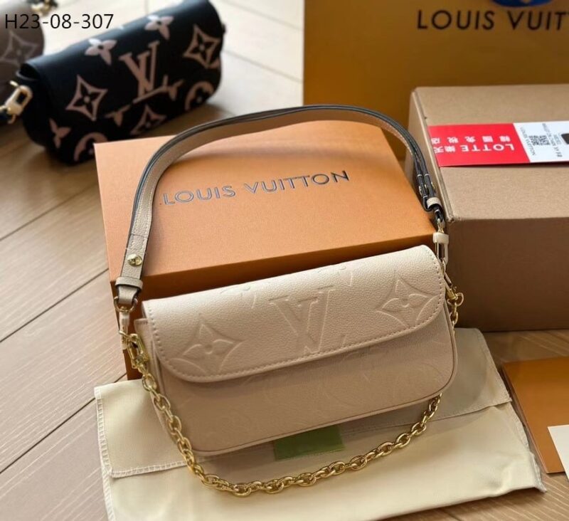 Alternative view of Louis Vuitton Ivy Bag Cream 22Cm M82210