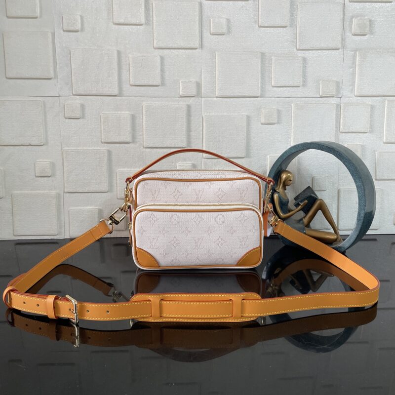 Alternative view of [Super Vip 1:1] Louis Vuitton Nil G71 Bag Off White 25Cm M14682