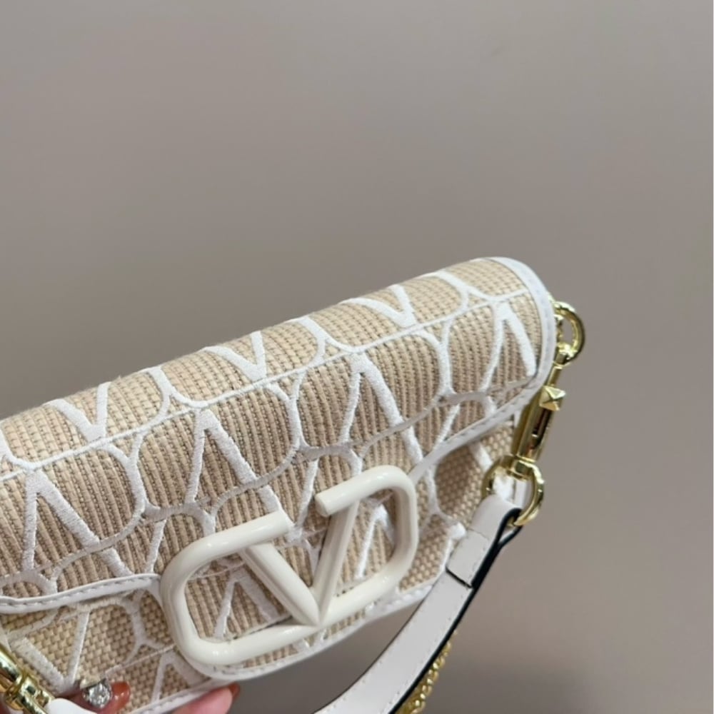 Valentino Garavani Locò Small Toile Iconographe Raffia Shoulder Bag Natural 20cm 4W2B0L97IVWYT3 - Image 7