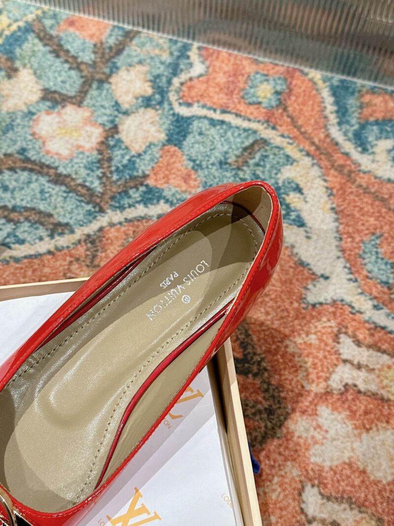 Alternative view of Louis Vuitton Madeleine Flat Red