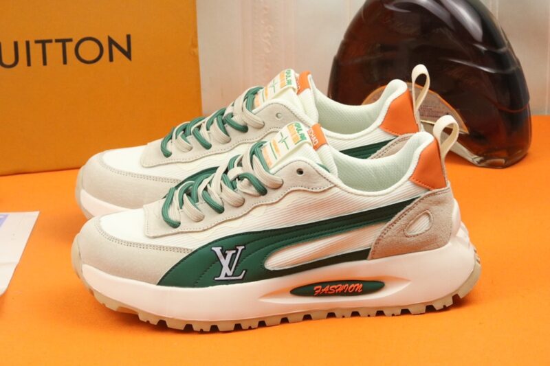Alternative view of Louis Vuitton Colorblock Men Sneaker Beige