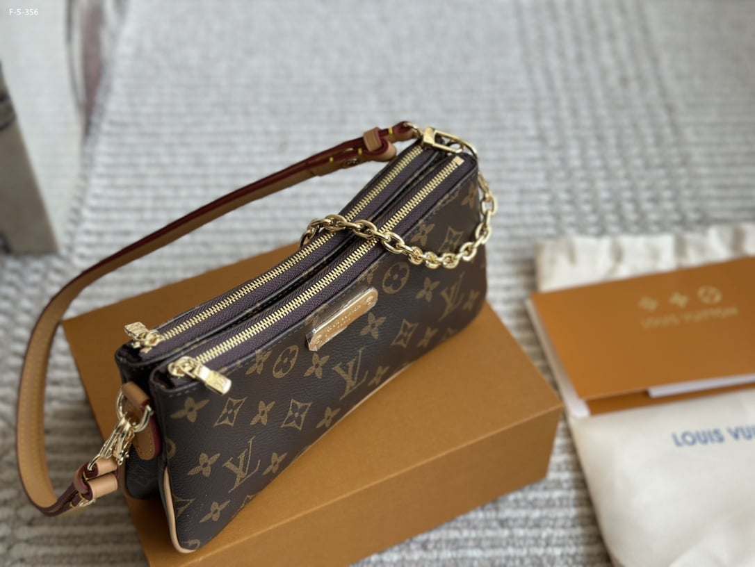 Louis Vuitton Liv Pochette Monogram Canvas 24Cm M83008 - Image 8